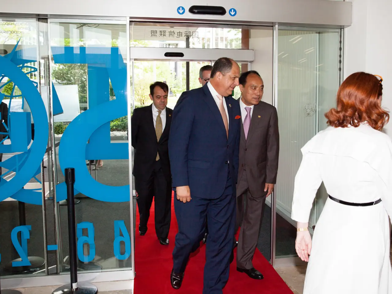 Red Flags of Overabundance of Pessimistic Individuals: Identifying and Managing Them