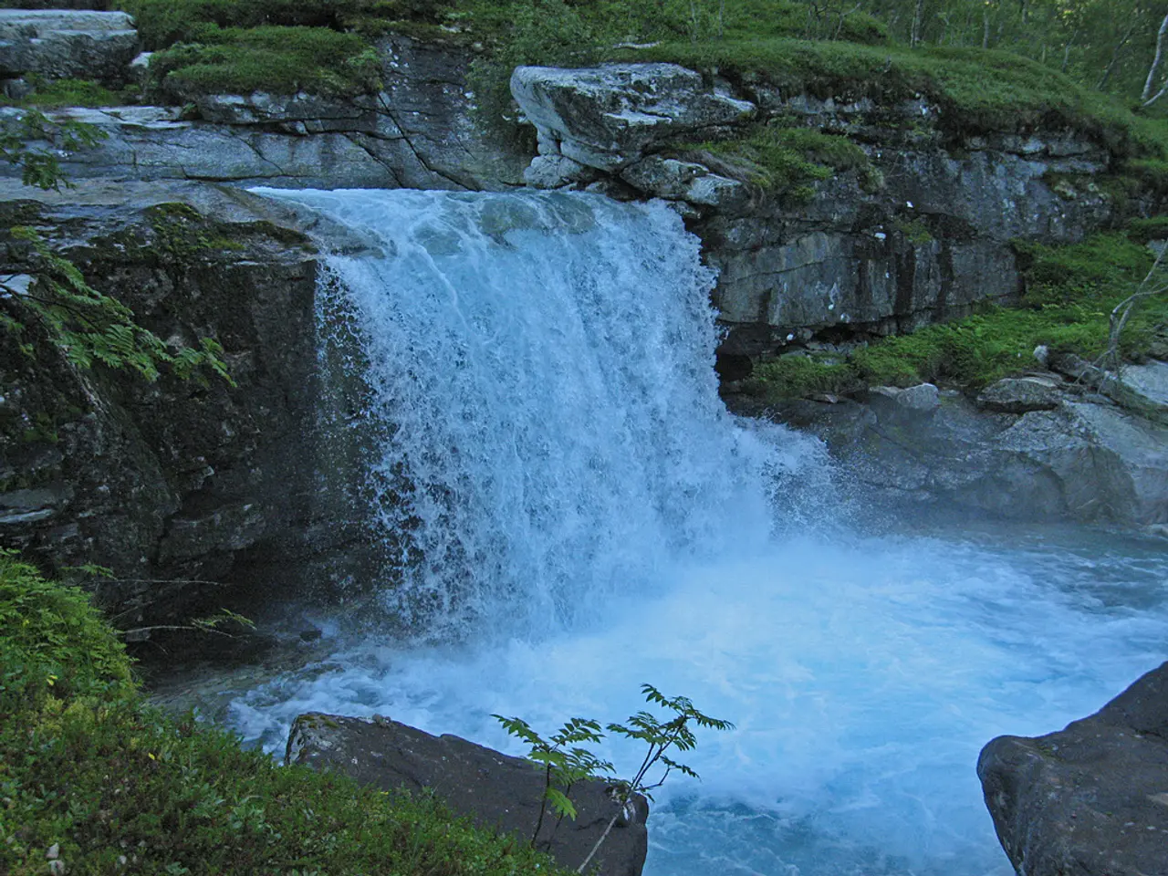 A compilation of 21 impressive waterfalls in and around Asheville, North Carolina that deserve a...