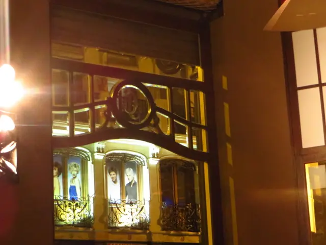 Hotels in Charleston skillfully blend traditional Southern aesthetic with contemporary design flair