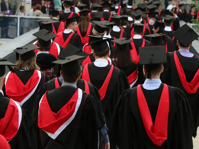 Organize an Unforgettable Graduation Bash: A Comprehensive Guide