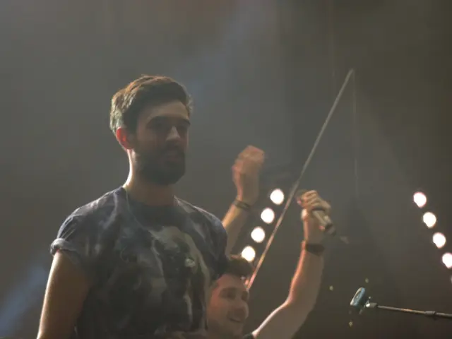 Russell Howard returns to Portugal to rectify past issues