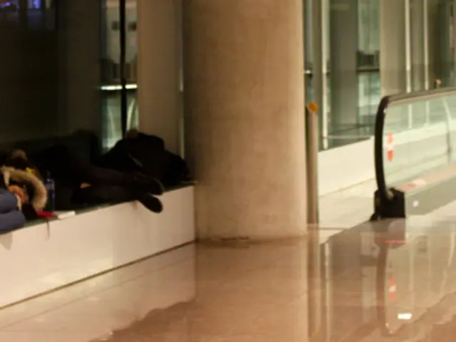 Sometimes, Aircraft Boarding Method Varies Between Passenger Boarding Bridge and Boarding Stairs