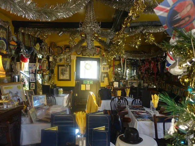 London-inspired to Lake Como-evoking furniture introduced by Promemoria