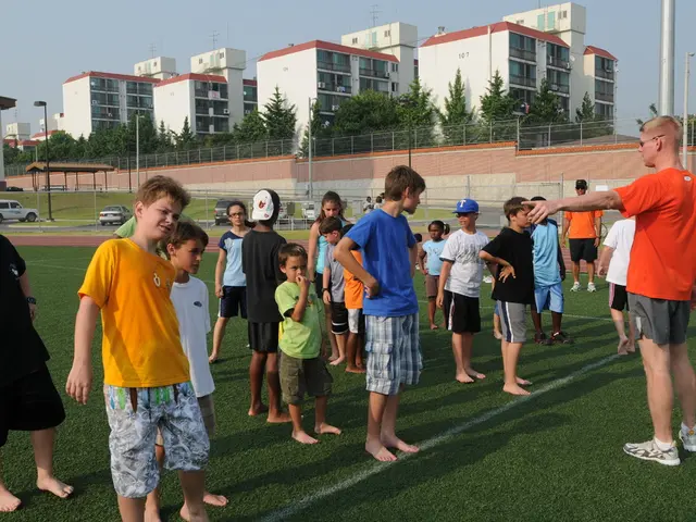 Crowded Destination Remains Overwhelmed Despite Lack of Popular Tourist Attraction